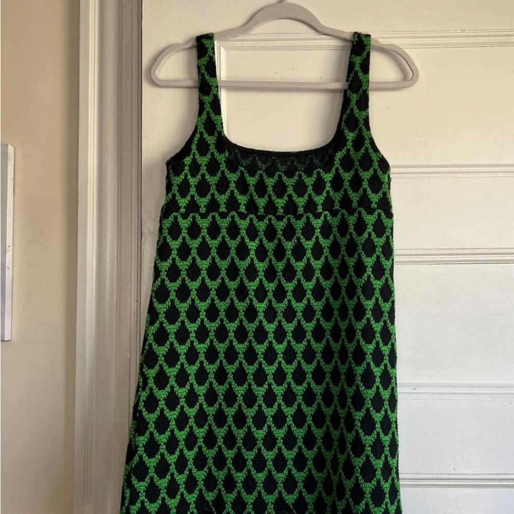Zara Green and Black Sleeveless Square Neck Midi Sundress